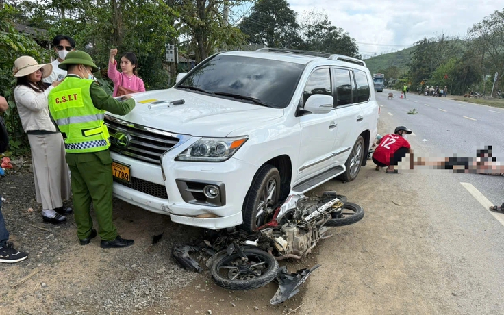 Tai nạn giao thông giữa ô tô biển số Lào và xe mô tô, một người tử vong