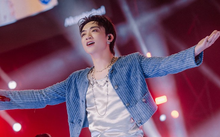 'Choáng' giá cát sê ca sĩ: Tiền tỉ hát vài bài