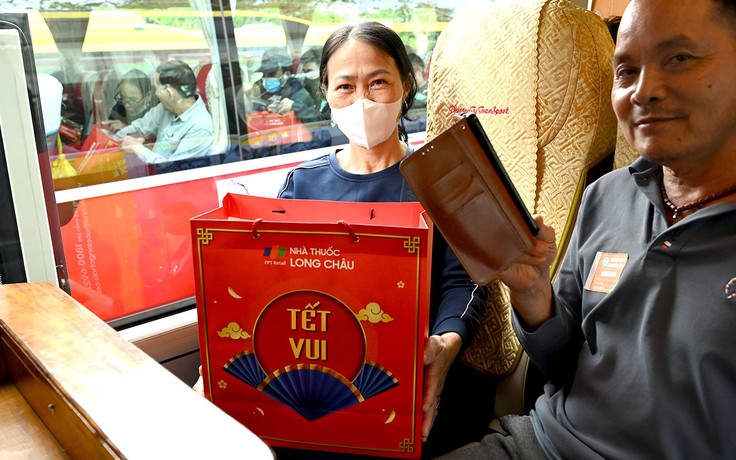  'Chuyến xe yêu thương' cùng Long Châu mang Tết đến với bệnh nhân có hoàn cảnh khó khăn