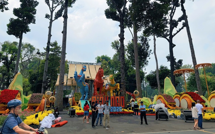 Hội hoa xuân Tao Đàn 46 khai mạc, rực rỡ sắc Ngọ giữa lòng TP.HCM