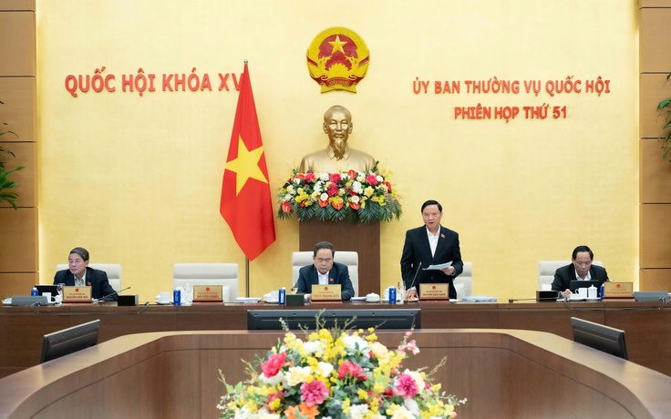 Ủy ban Thường vụ Quốc hội phê chuẩn nhân sự TP.HCM, Cao Bằng, Quảng Trị