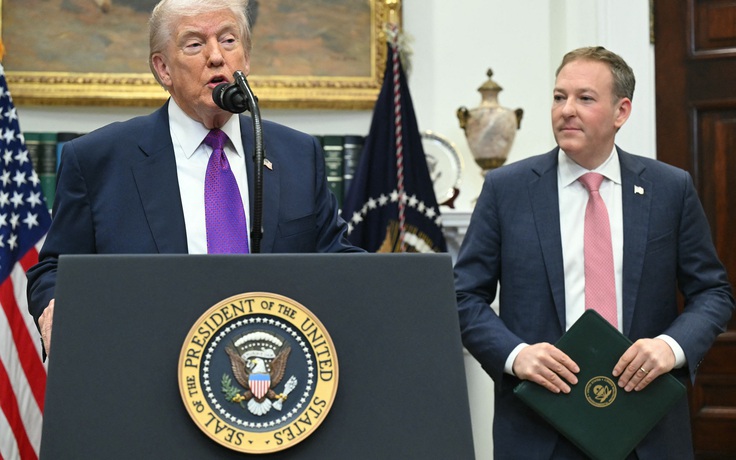 Chính quyền Trump hủy kết luận khoa học về khí thải nhà kính, ông Obama cảnh báo