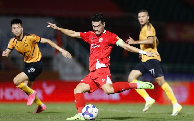 Tiến Linh ghi 'siêu phẩm' trong mắt người hâm mộ: Ủng hộ CLB Thanh Hóa vượt khó