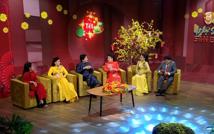 NSƯT Phượng Hằng, Kim Tử Long hội ngộ trong ‘Nghệ sĩ tuổi ngọ mừng xuân’