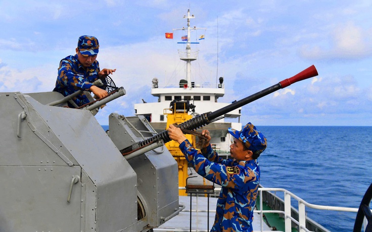 Đón tết nơi đầu sóng