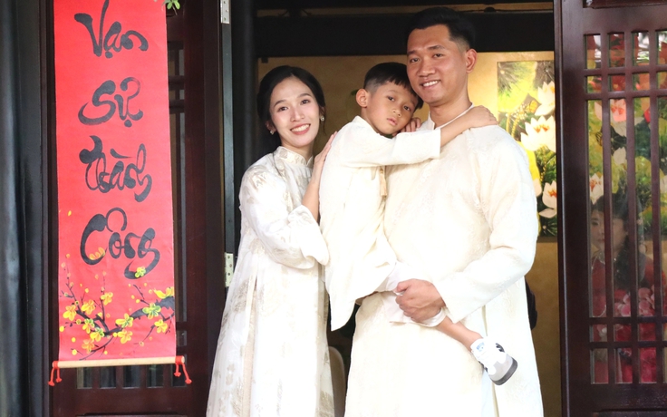 Đút túi hơn trăm triệu nhờ dịch vụ chụp ảnh áo dài tết