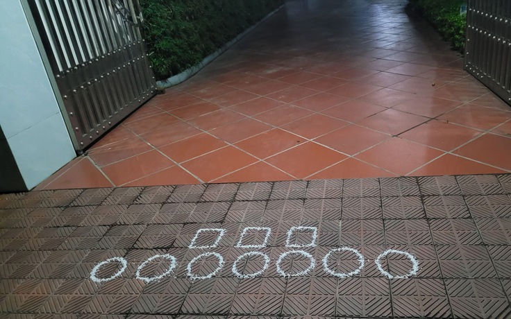 Giải mã hình vẽ 3 vuông 7 tròn trước nhà người Việt đầu năm mới