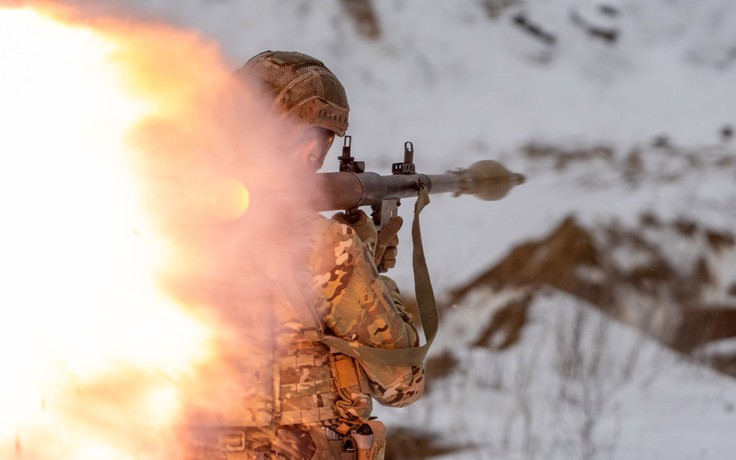 Chiến sự Ukraine ngày 1.455: Hỏa lực leo thang giữa lúc hòa đàm tại Geneva