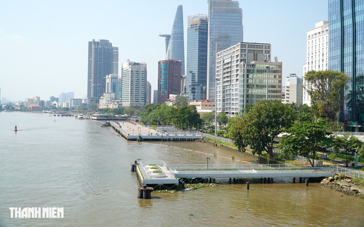 Cận cảnh 2 cầu cảng trên sông Sài Gòn mở cửa dịp tết, thành điểm check-in mới