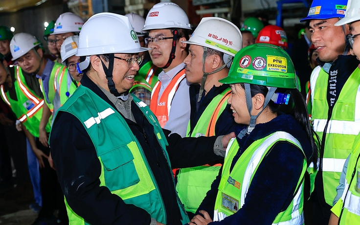 Hà Nội phải tăng tốc làm đường sắt đô thị