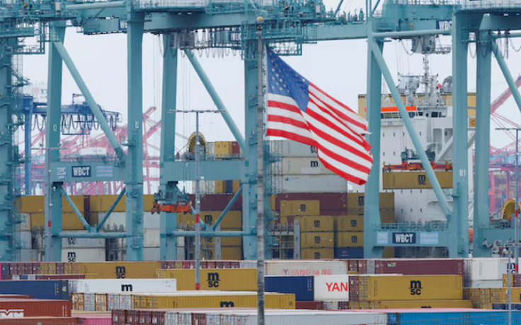 Mỹ ngừng thu thuế đối ứng từ trưa mai 24.2