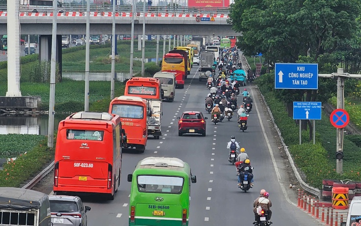 Sau cao điểm tết, cửa ngõ TP.HCM 'dễ thở'