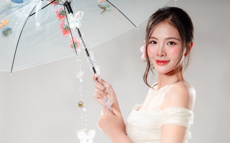 Á hậu sinh viên hòa bình và ý chí không bỏ cuộc trước khó khăn