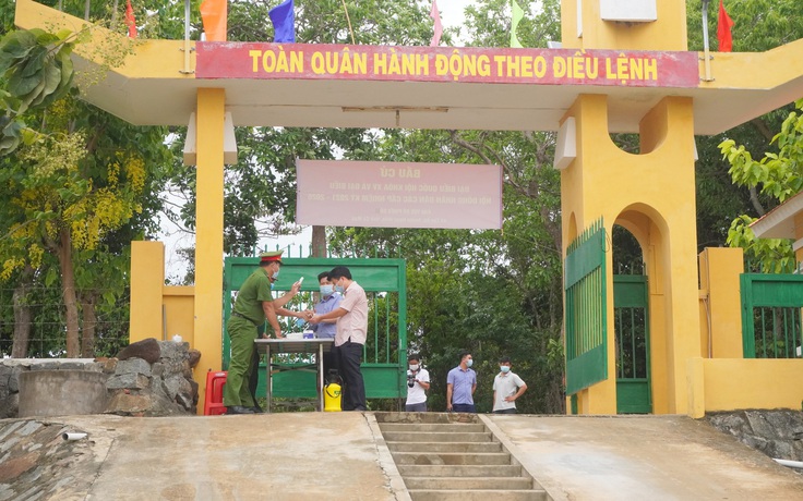 Cà Mau bầu cử sớm ở đảo tiền tiêu Hòn Khoai, Hòn Chuối