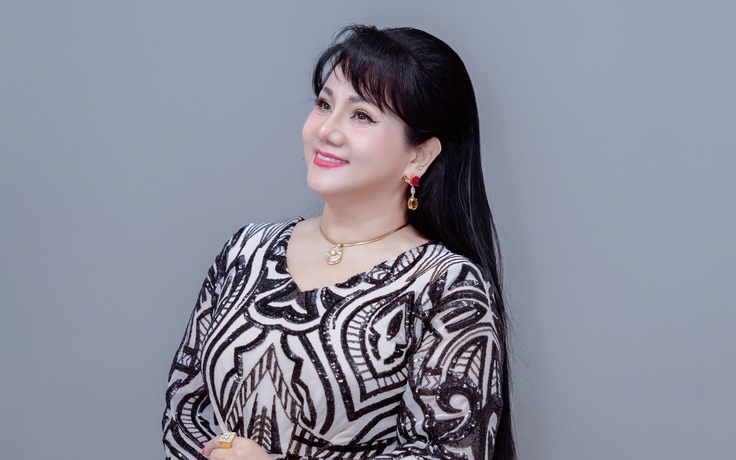 40 năm làm nghệ thuật, ‘nữ hoàng rock’ ra sao ở tuổi 62?