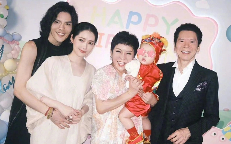 'Ông trùm giải trí' Hướng Hoa Cường giao toàn bộ tài sản cho con dâu