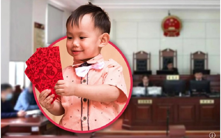 Cậu bé kiện cha đòi lại tiền lì xì tết