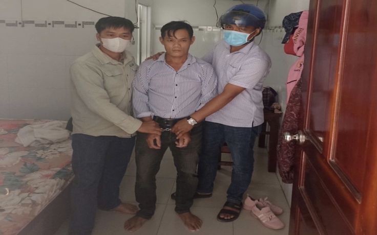 Cần Thơ: Bắt người đàn ông bị truy nã vì giật dây chuyền vàng