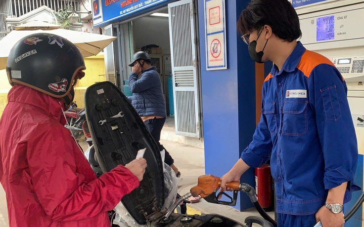 Bộ Công thương chỉ đạo 'nóng' sau 1 ngày giá xăng dầu tăng mạnh