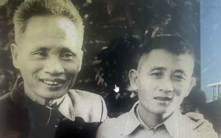 Thủ tướng Phạm Văn Đồng với Anh hùng Hồ Giáo