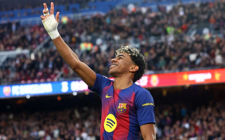 Yamal ghi hat-trick đầu tiên cho Barca, tiết lộ tình trạng bản thân: 'Tôi không khỏe...'
