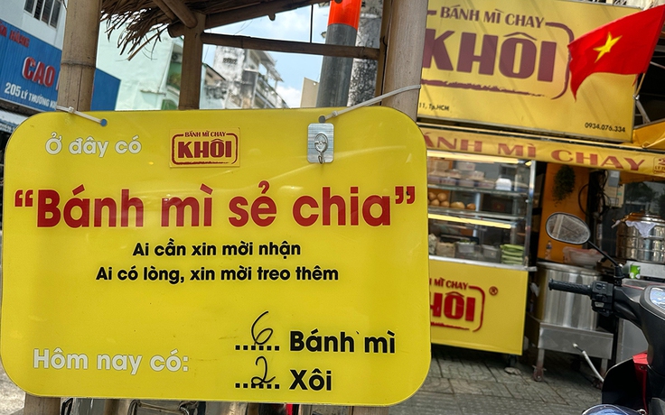 Lan tỏa trên mạng xã hội: 'Bánh mì sẻ chia' ở TP.HCM
