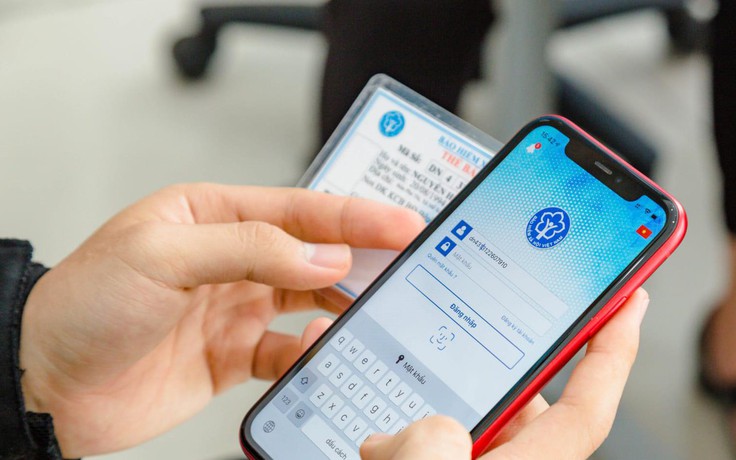 Chính thức áp dụng sổ BHXH, thẻ BHYT điện tử trên toàn quốc 