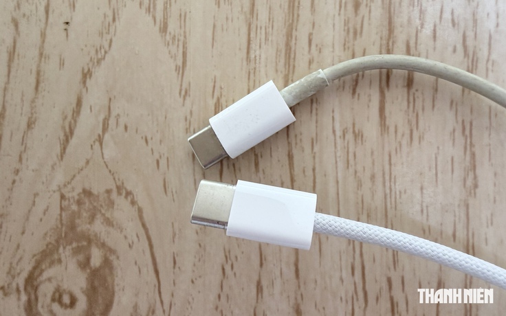 Vì sao dây sạc Apple dễ đổi màu hơn nhiều loại cáp khác?