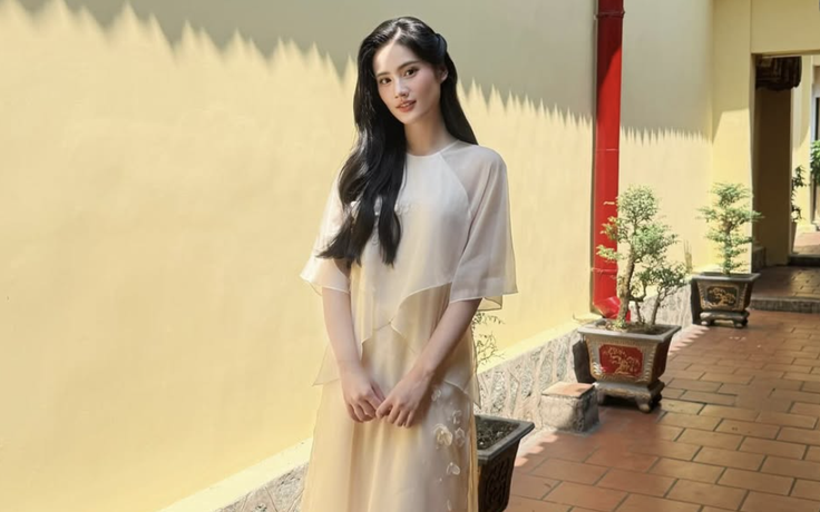 Áo dài cách tân lên ngôi trong tủ đồ đón tết 2026 của quý cô hiện đại