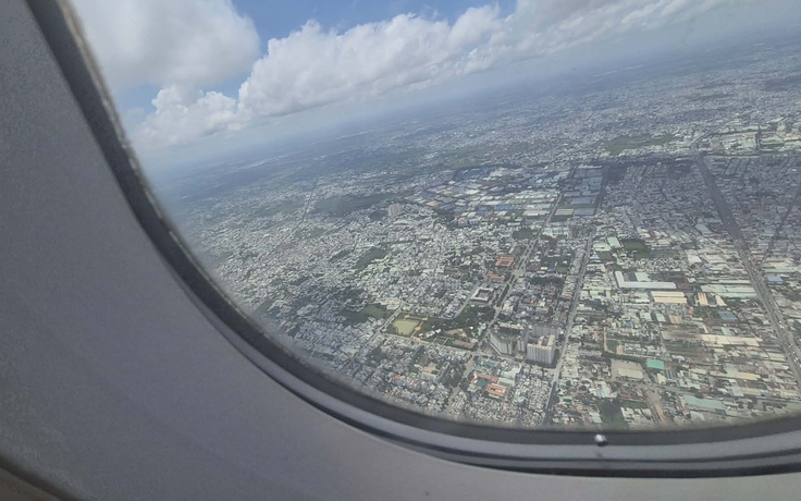 Chưa đến tết nhưng… hết vé máy bay trở lại TP.HCM sau tết