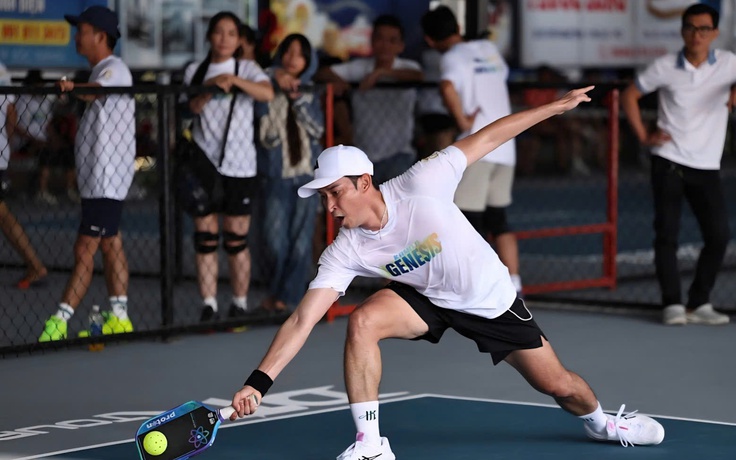 Diễn viên Huy Khánh lần đầu vô địch giải pickleball