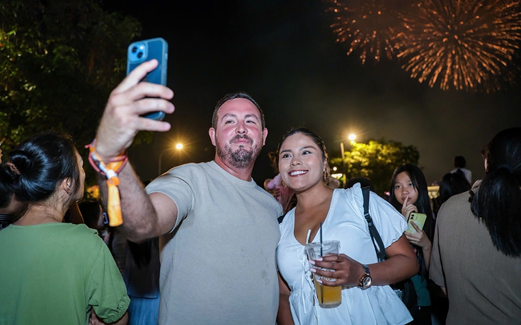 Du lịch lập kỳ tích