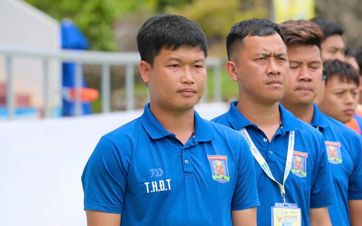 Cựu trung vệ HAGL: 'Tôi học được cách huấn luyện từ thầy Giôm'