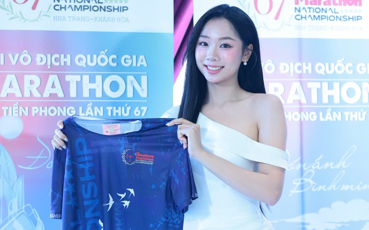 Hơn 12.000 VĐV giải vô địch quốc gia marathon: 'Đón ánh bình minh' tại Khánh Hòa