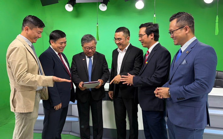 Rộng cửa xét tuyển vào khối ngành kinh tế, ngân hàng, luật