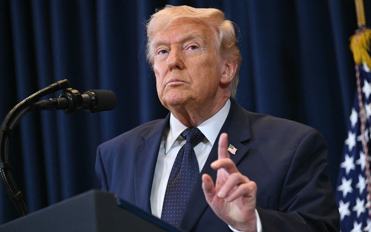 Ông Trump nói chiến sự sẽ sớm kết thúc, cảnh báo Iran