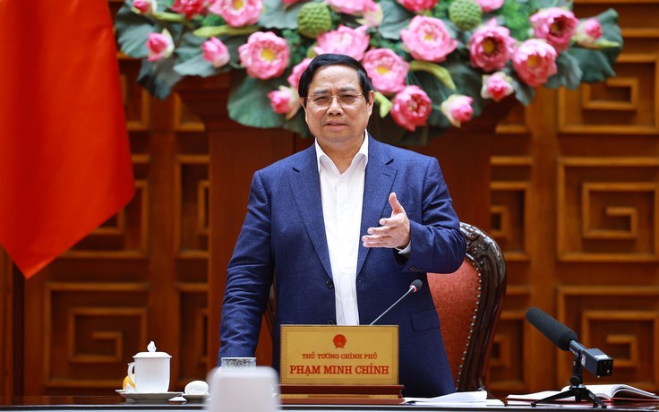 Thủ tướng: Sử dụng ngay Quỹ bình ổn giá xăng dầu từ hôm nay 10.3