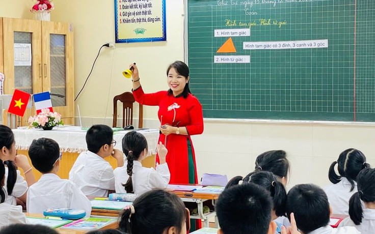 Hiệu trưởng nên tham gia trực tiếp 'đứng lớp'