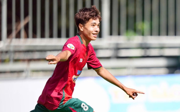 Trường ĐH Công nghệ Đồng Nai 'lĩnh ấn tiên phong' vào tứ kết: Bước ngoặt thẻ đỏ