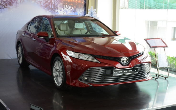 Sedan 'xịn' nhất của Toyota tại Việt Nam dính lỗi camera, triệu hồi hơn 2.000 xe