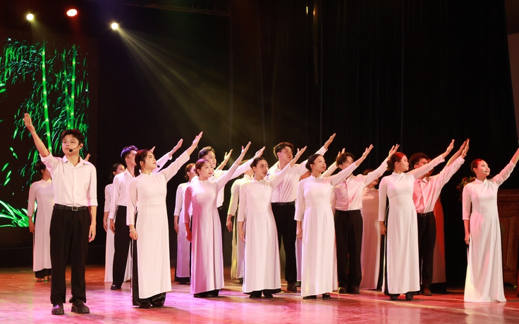 Chuỗi hoạt động tưởng niệm 100 năm ngày mất nhà yêu nước Phan Châu Trinh