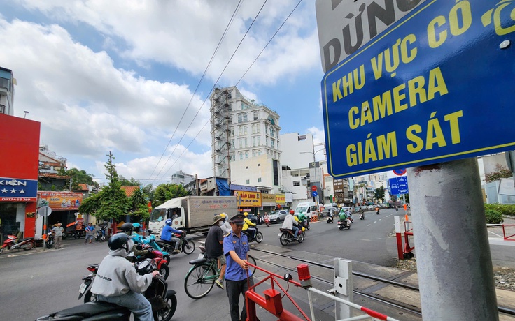 CSGT TP.HCM xử lý hơn 550 vi phạm đường sắt, nhiều người vẫn mắc lỗi này