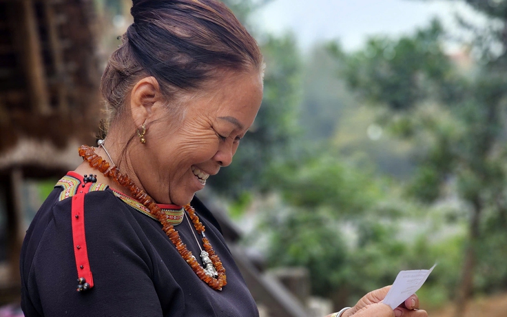 Cử tri dân tộc thiểu số háo hức trước ngày bầu cử tại Hà Nội