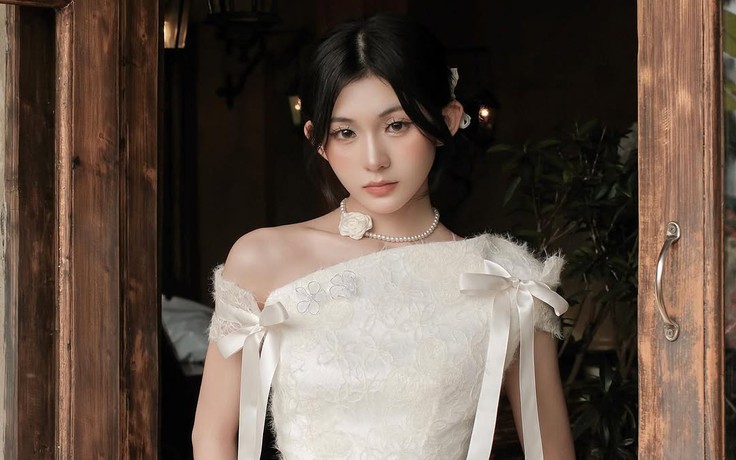 Nét điệu đà của phong cách coquette ‘soán ngôi’ thời trang cá tính