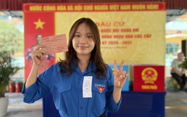 Cử tri gen Z đi bầu cử: Hồi hộp nhưng rất tự hào