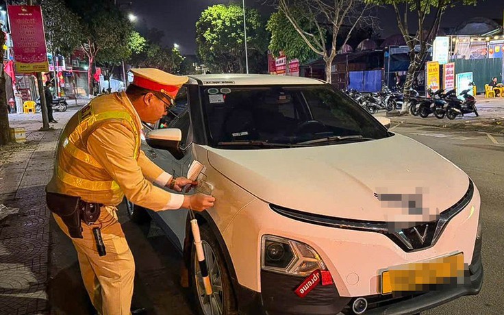 Lỗi vi phạm nào trên cao tốc sẽ bị CSGT niêm phong ô tô?