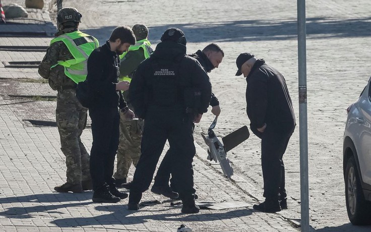 Chiến sự Ukraine ngày 1.482: Hai bên ra đòn vào thủ đô lẫn nhau