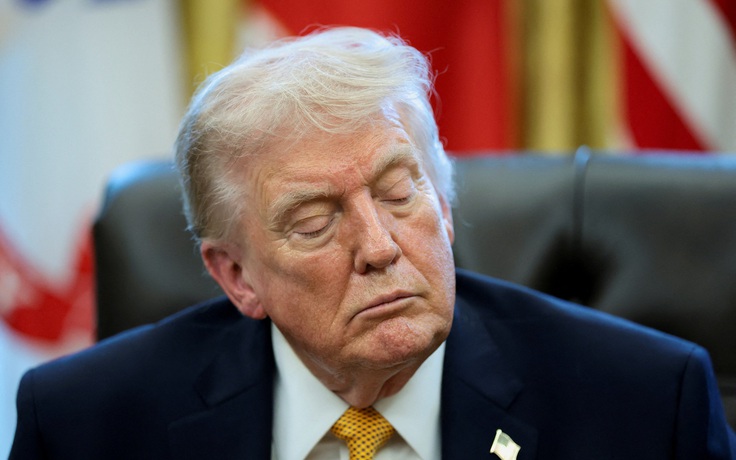 Ông Trump 'bị sốc' vì Iran tấn công các nước vùng Vịnh?