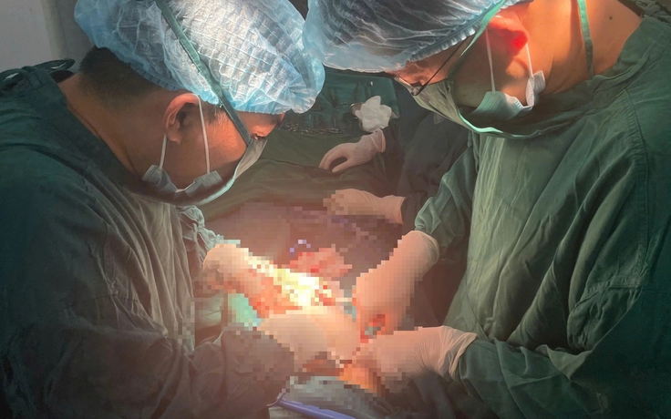 Phẫu thuật kịp thời cứu thai phụ 28 tuần bị xoắn u nang buồng trứng