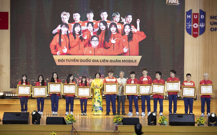 GAM Esports, 'Maris' được vinh danh ở lễ đặc biệt của thể thao điện tử Việt Nam